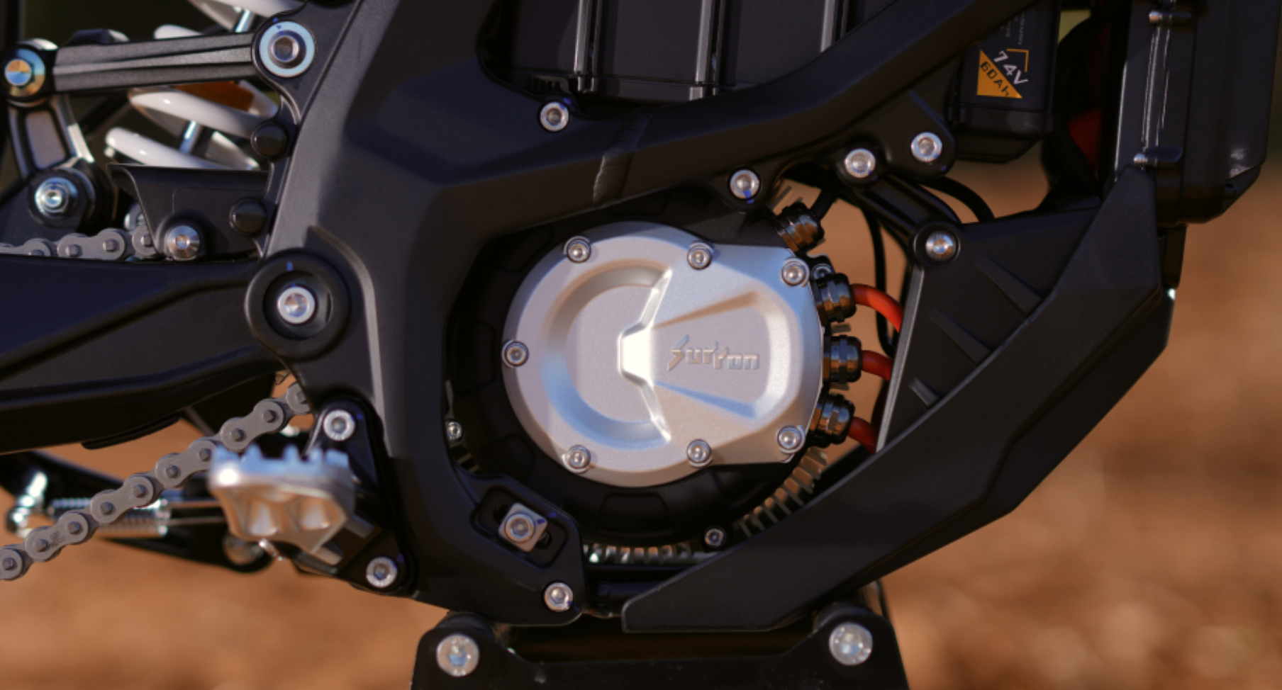 Suron Ultra Bee HP 2025